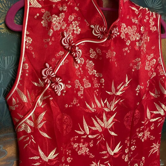 Stunning Vintage 100% Silk Red and Gold Chinese Traditional Dress Cheongsam XS - Picture 2 of 4